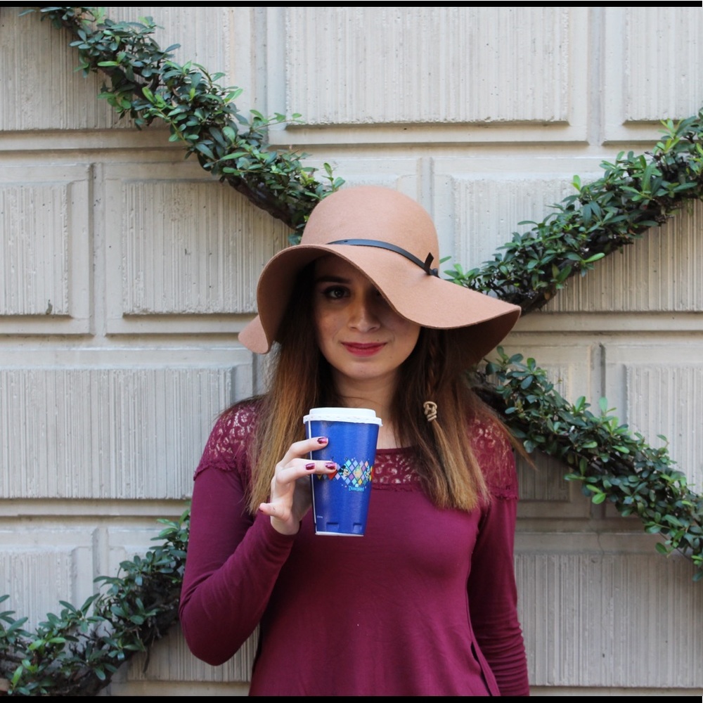 Meet your Posher, Jessica